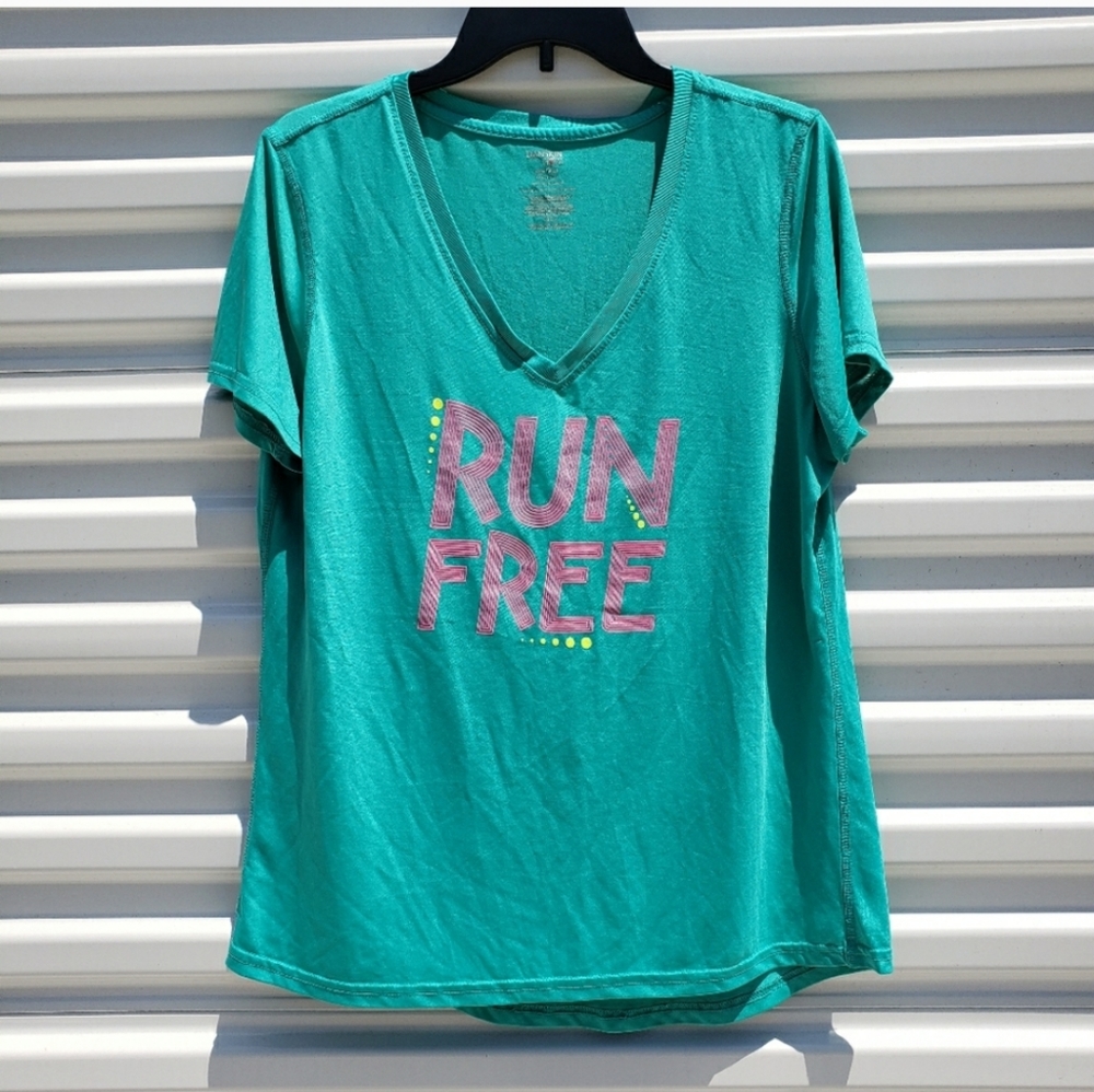 Danskin teal "Run Free" short sleeved athletic tee
